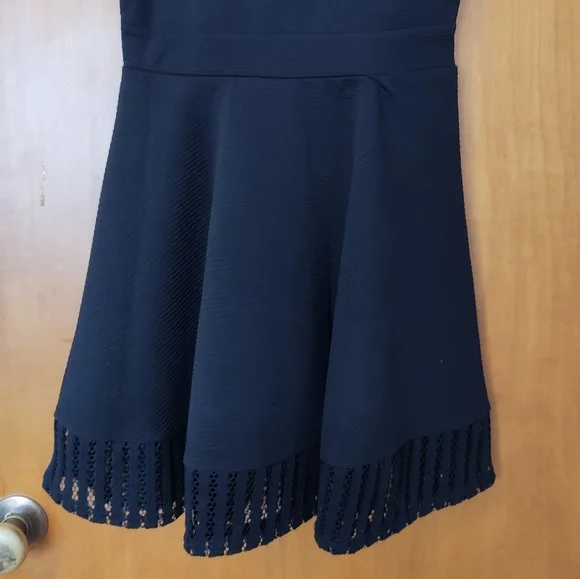 Super cute black dress. Zenzi. Girls 14. - Picture 4 of 15